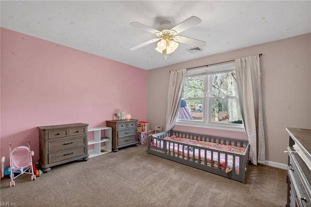 24347 Lovers LN, Windsor, VA 23487