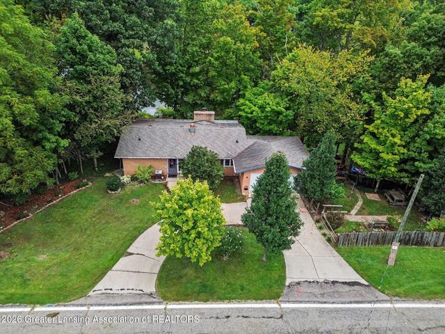 9777 Vfw Road, Eaton Rapids, MI 48827