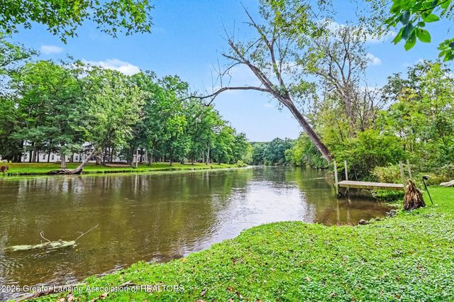 9777 Vfw Road, Eaton Rapids, MI 48827
