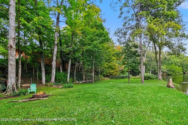 9777 Vfw Road, Eaton Rapids, MI 48827
