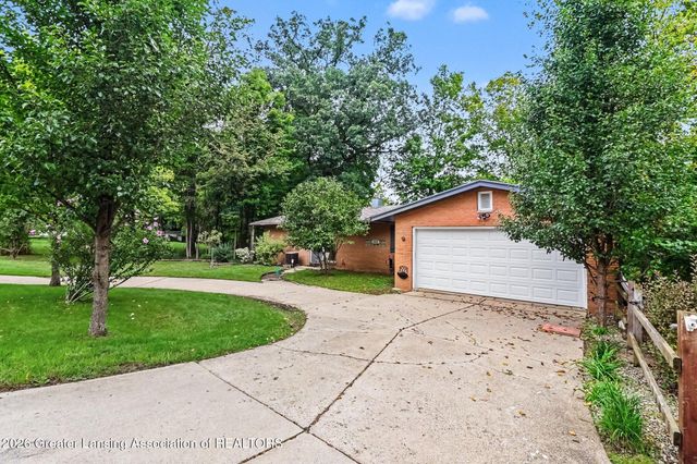 9777 Vfw Road, Eaton Rapids, MI 48827