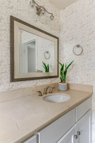 3982 Beechwood Lane, Dallas, TX 75220