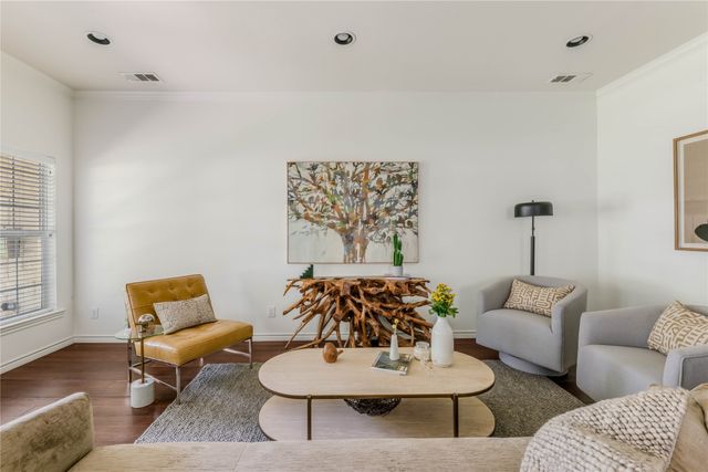 3982 Beechwood Lane, Dallas, TX 75220