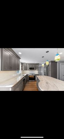 5 Vincent Drive, Attleboro, MA 02703