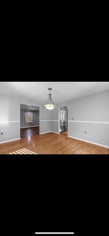 5 Vincent Drive, Attleboro, MA 02703
