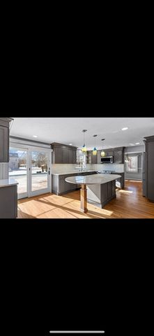 5 Vincent Drive, Attleboro, MA 02703