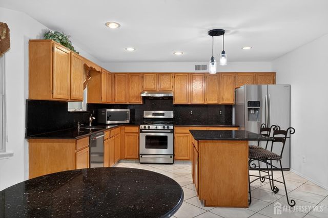 5 Dan Court, Old Bridge, NJ 08857