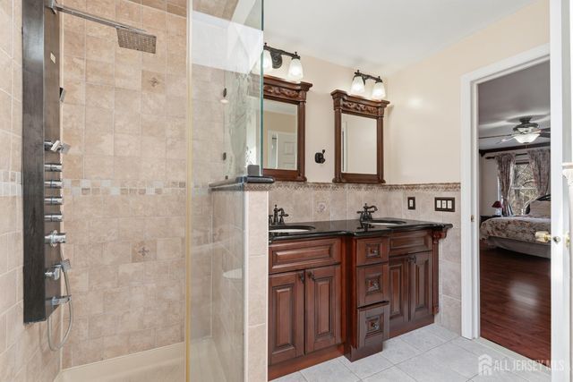 5 Dan Court, Old Bridge, NJ 08857