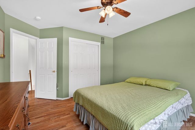 5 Dan Court, Old Bridge, NJ 08857