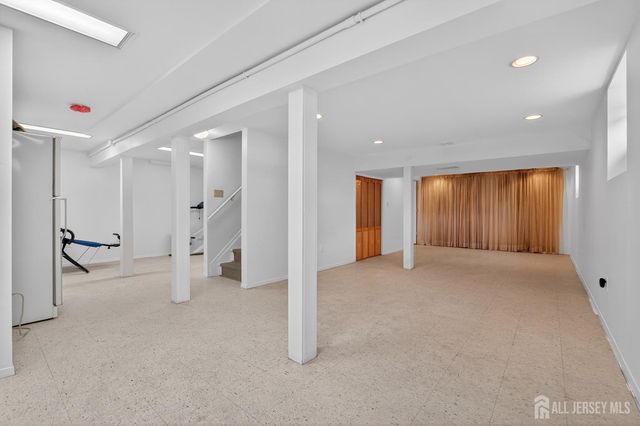 5 Dan Court, Old Bridge, NJ 08857