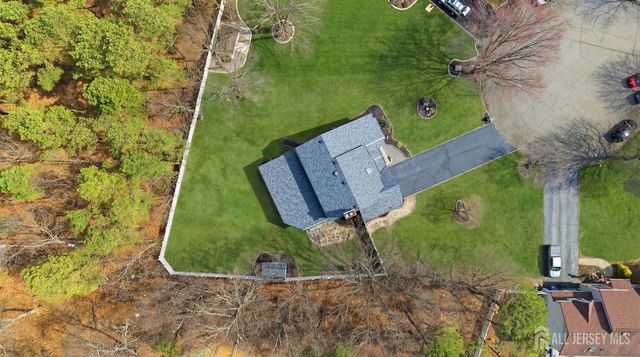 5 Dan Court, Old Bridge, NJ 08857