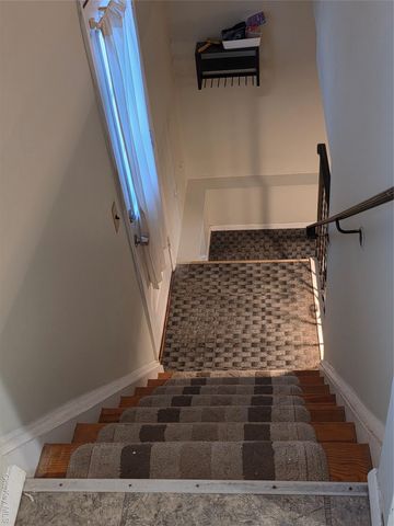 15 Canterbury Drive, Coram, NY 11727