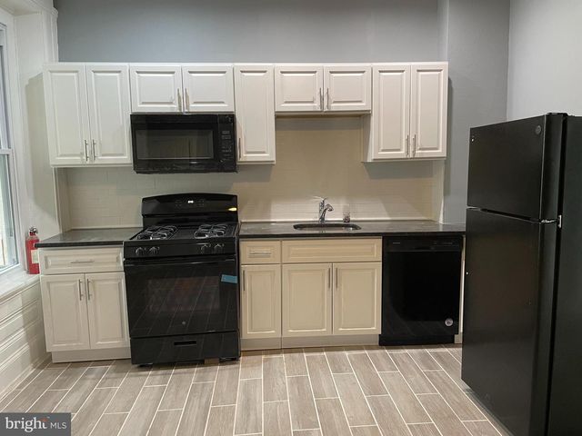117 S 6TH ST, Reading, PA 19602