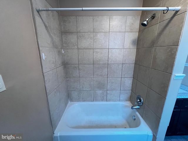 117 S 6TH ST, Reading, PA 19602