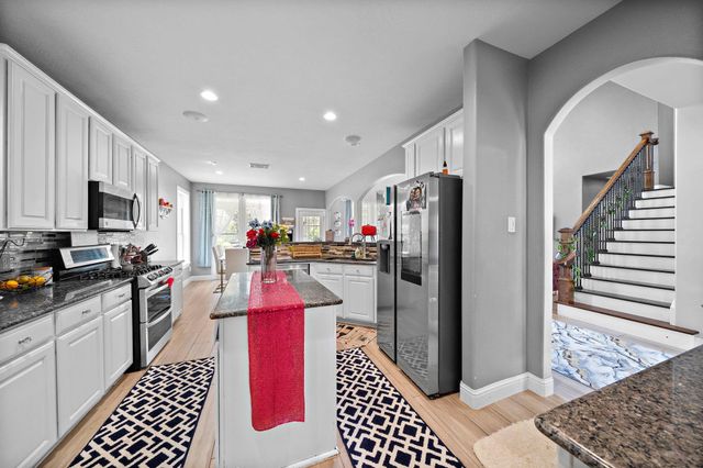 815 Arlington Lane, Rosenberg, TX 77469