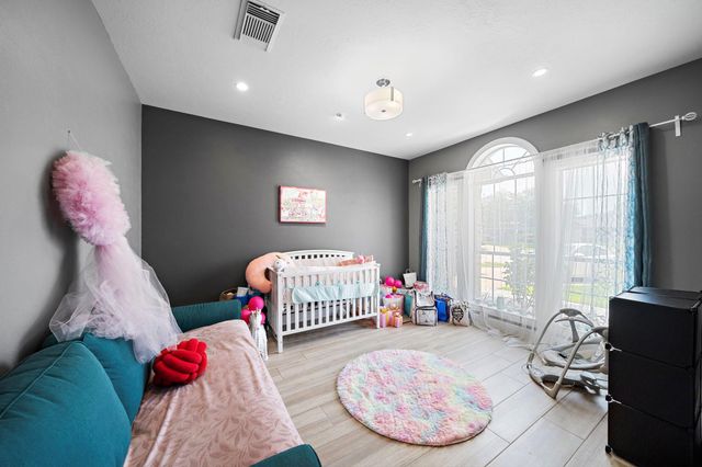 815 Arlington Lane, Rosenberg, TX 77469