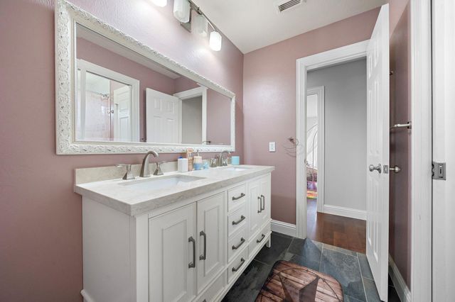 815 Arlington Lane, Rosenberg, TX 77469