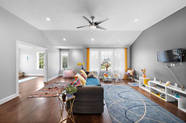 815 Arlington Lane, Rosenberg, TX 77469
