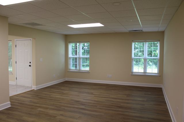 1033 Valleydale Ave, Cross Plains, TN 37049