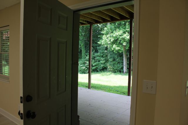 1033 Valleydale Ave, Cross Plains, TN 37049