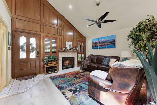 100 Saint Emelion Court, Irving, TX 75038