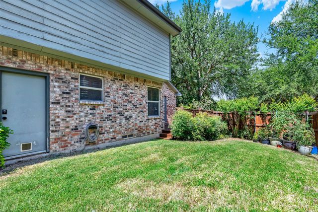 100 Saint Emelion Court, Irving, TX 75038