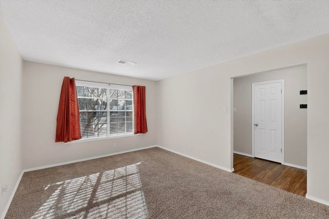 11221 Baja Drive NE, Albuquerque, NM 87111