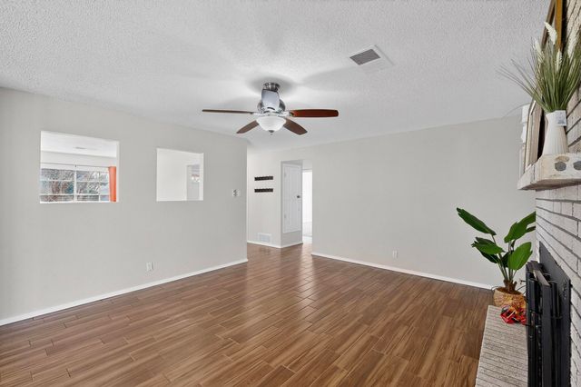 11221 Baja Drive NE, Albuquerque, NM 87111