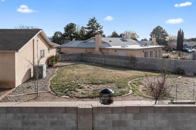 11221 Baja Drive NE, Albuquerque, NM 87111