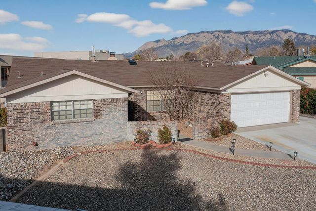 11221 Baja Drive NE, Albuquerque, NM 87111