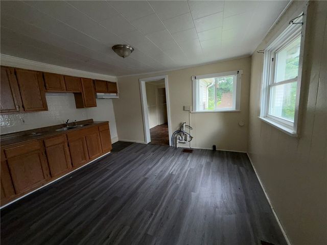 93 Campbell Street, Rochester, NY 14611