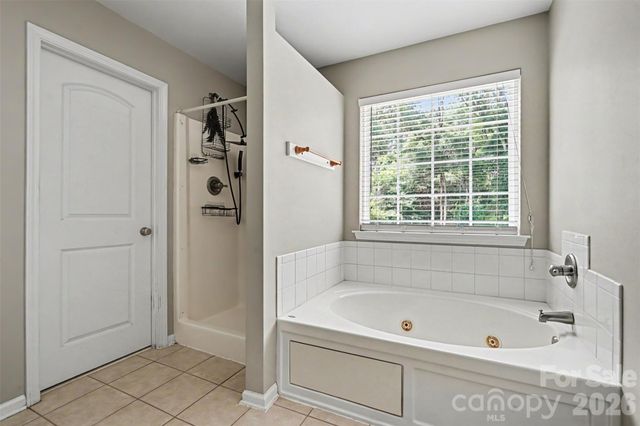 697 Yvonne Drive SW, Concord, NC 28027