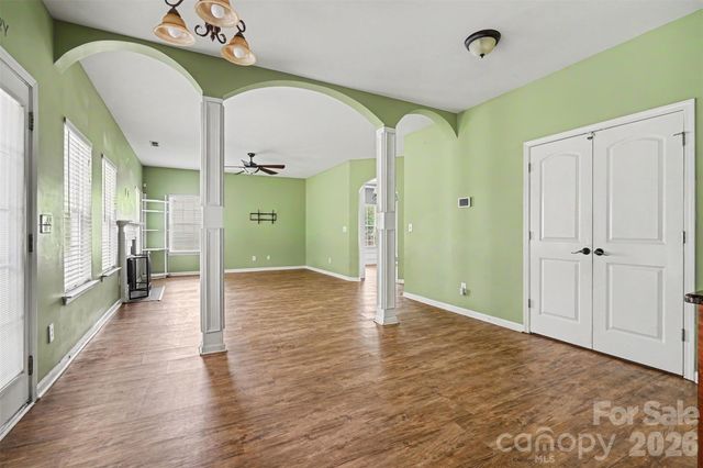 697 Yvonne Drive SW, Concord, NC 28027