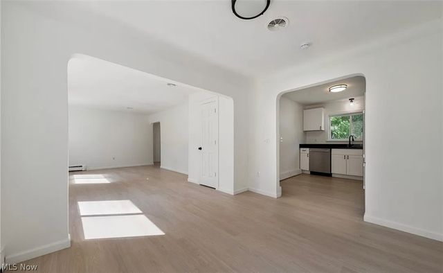 7407 Hawk Avenue, Mentor, OH 44060