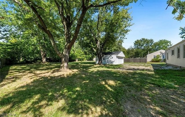 7407 Hawk Avenue, Mentor, OH 44060