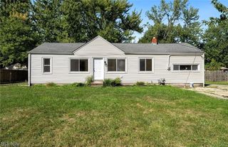 7407 Hawk Avenue, Mentor, OH 44060