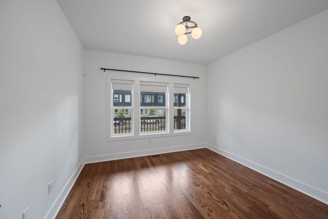 1305A Lischey Ave, Nashville, TN 37207