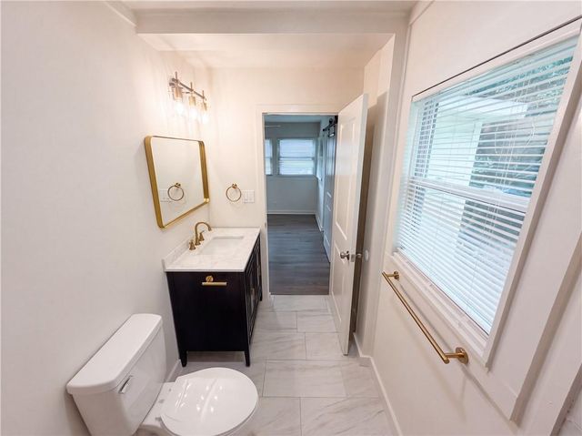 2225 Misty Lane SE, Smyrna, GA 30080
