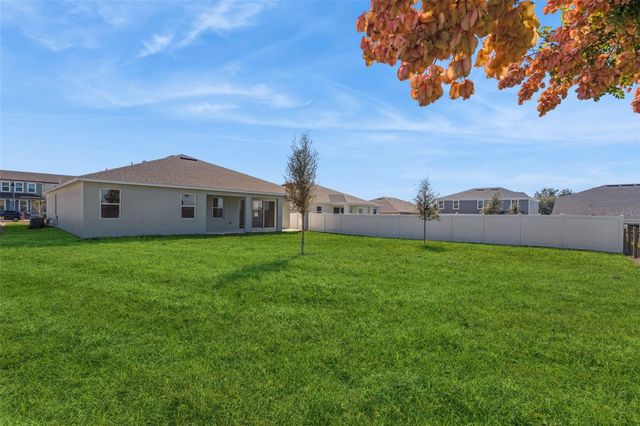 574 EMERALD GROVE DRIVE, Apopka, FL 32703