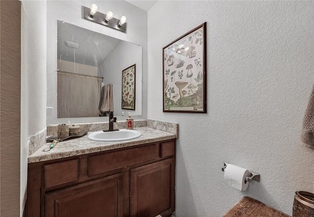 808 NW 68th Avenue, Bentonville, AR 72713