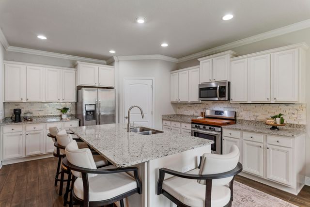 490 Cornelia Street, Freeport, FL 32439