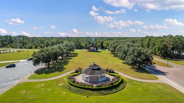 490 Cornelia Street, Freeport, FL 32439