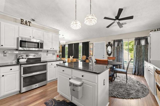 2600 Matlin Way, Buford, GA 30519