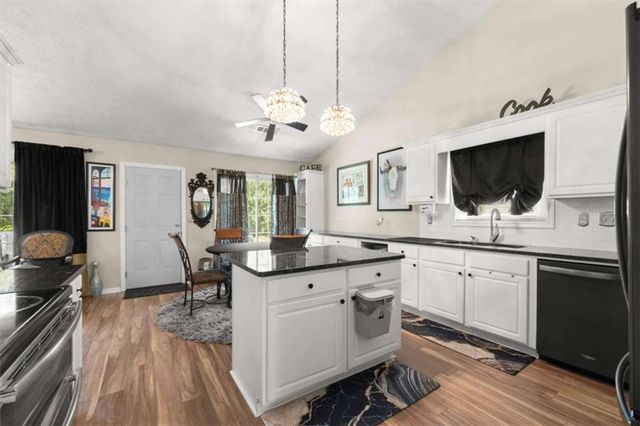 2600 Matlin Way, Buford, GA 30519
