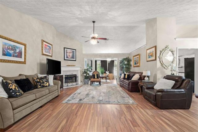 2600 Matlin Way, Buford, GA 30519