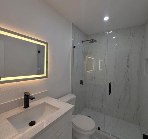 726 S 11TH Street, Lantana, FL 33462