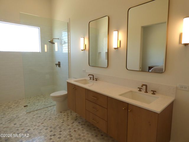5721 E Paseo Cocospera, Tucson, AZ 85750