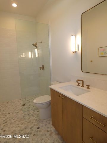 5721 E Paseo Cocospera, Tucson, AZ 85750