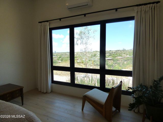 5721 E Paseo Cocospera, Tucson, AZ 85750
