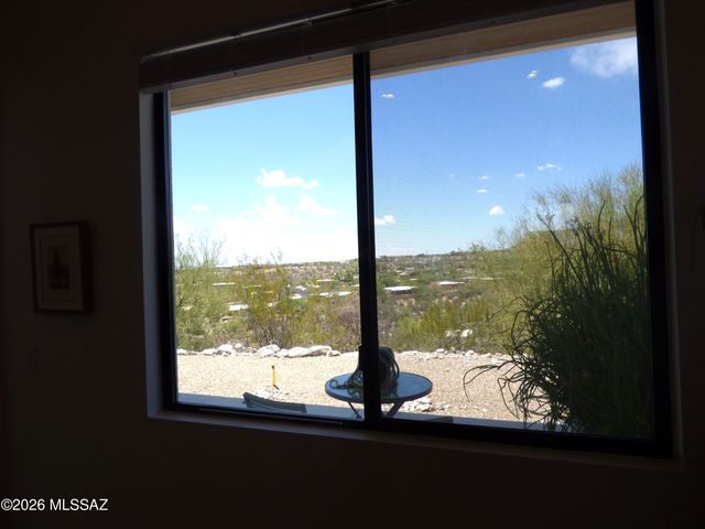 5721 E Paseo Cocospera, Tucson, AZ 85750